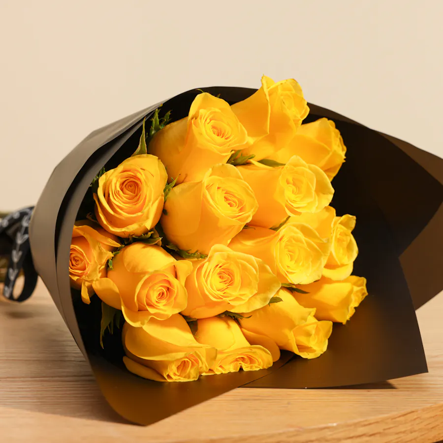 Levo Small Chocolate Box | Radiant Flowers 5