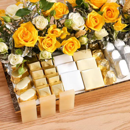 Floward Chocolate Tray | Bright Roses