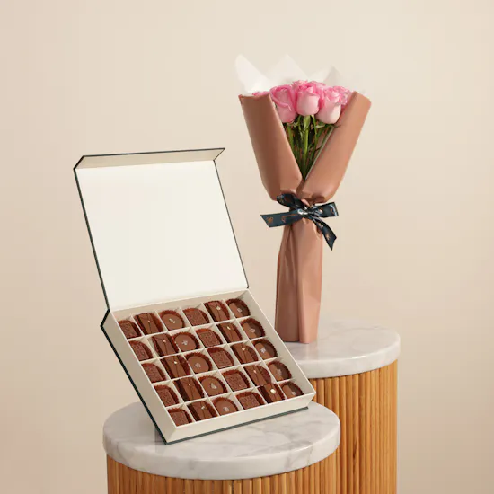Floward Elegant Chocolates Box | Winter Vibes Flowers Bouquet