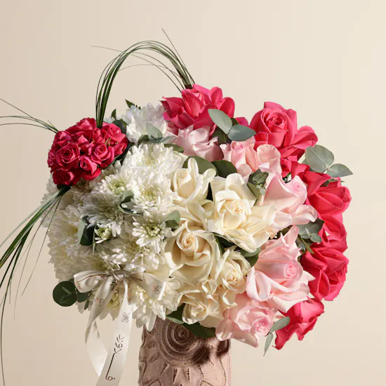 Exquisite Splendor Flowers Vase