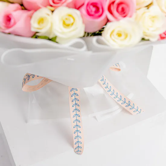 150 White and Revival Rose