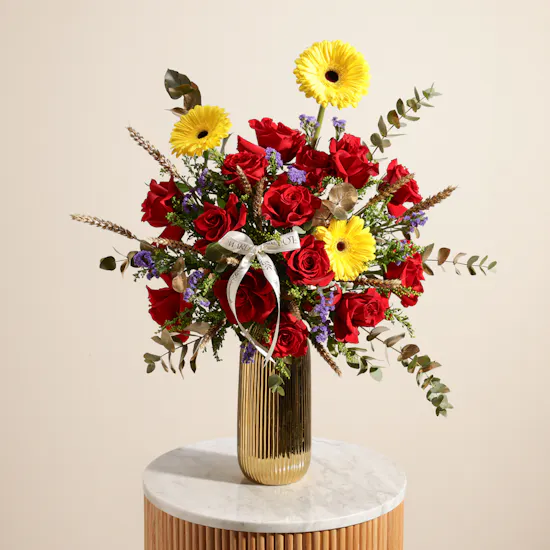 Luxe Radiance Flower Vase
