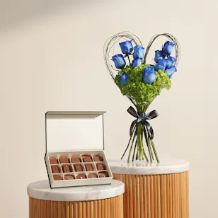 Floward Luxurious Chocolate Small Box | Royal Harmony Flower Bouquet