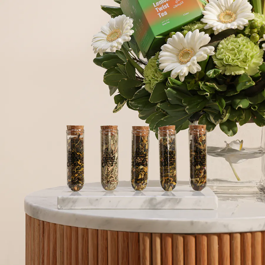 Feel Good Tea Lemonade Twist Tea | Flower Vase 4