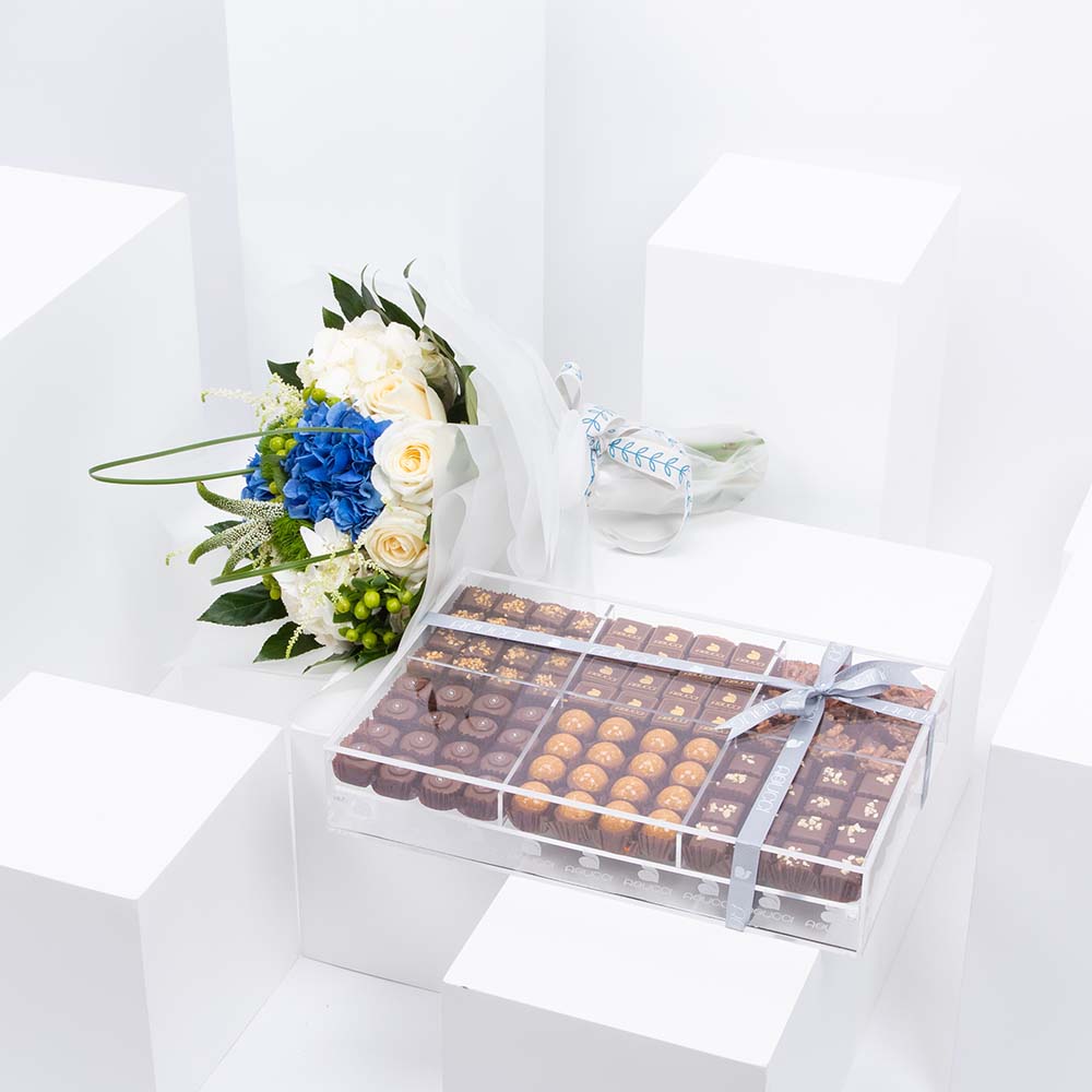 شوكلاتة ابوتشي 6 أصناف مختلفة مع ورد