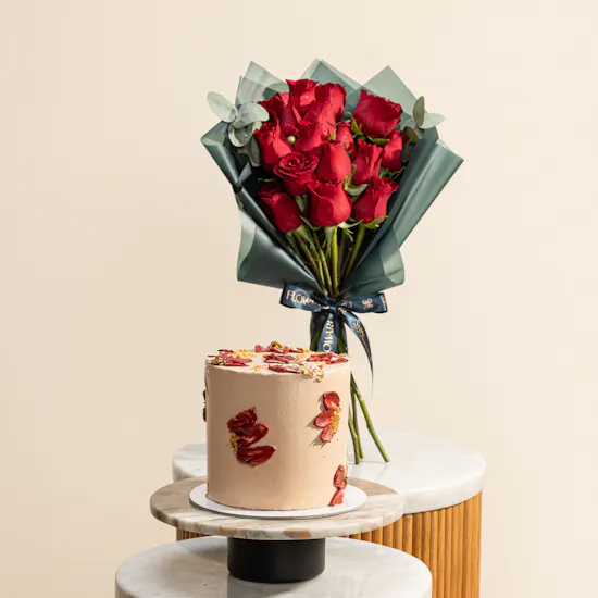 Floward Floral Chocolate Cake | I Love You Balloon and Flowers