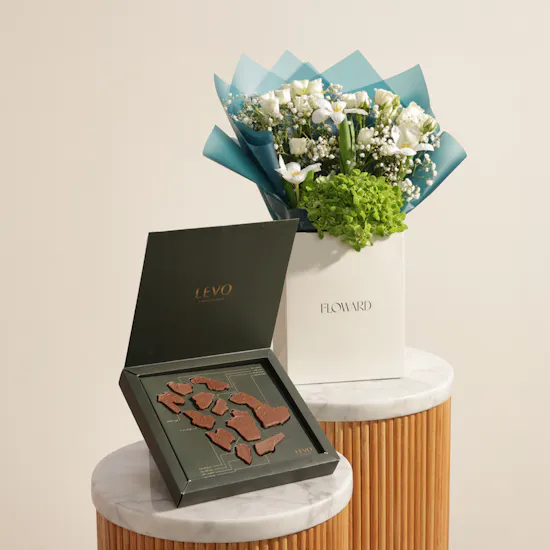 Levo Across Saudi Treasures Chocolate Box | Our Noble Land Flower Bouquet