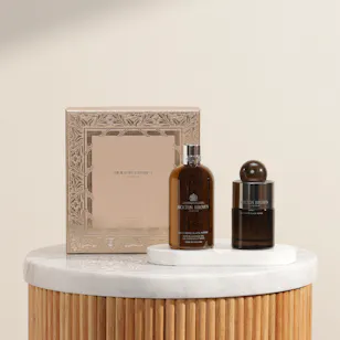 مجموعة عطور ريتشارج بلاك بيبر من مولتون براون