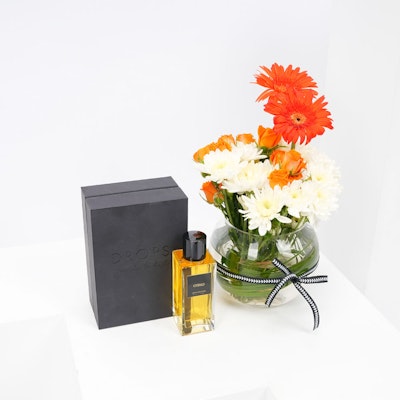Charming Chrysanthemum with Drops Fragrance