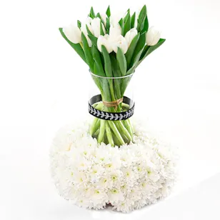 Snowy White | Glass Vase
