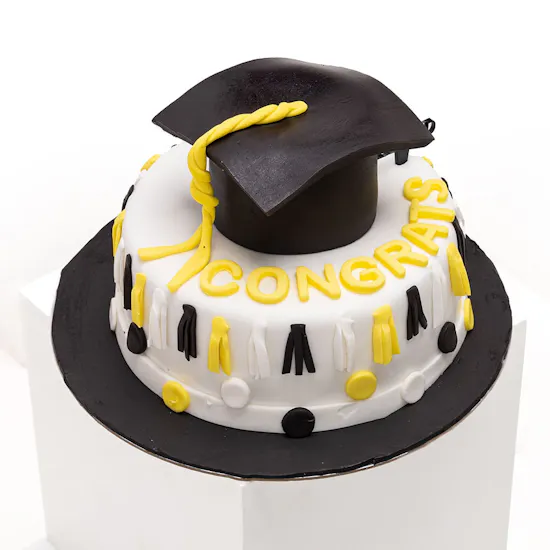 Floward Graduation Chocolate Cake