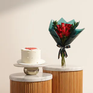 Floward Red Heart Chocolate Cake | Delicate Touch Flower Floward Red Heart Chocolate Cake | Delicate Touch Flower