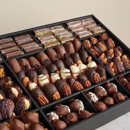 The Datery Mix Dates Tray