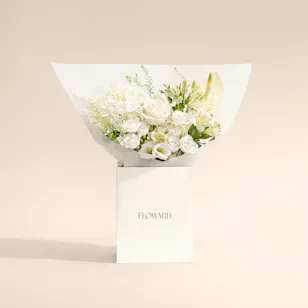 Ivory Stillness Flower Bouquet