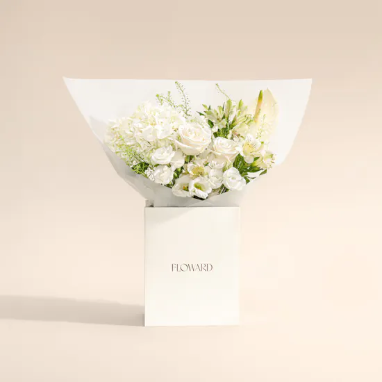 Ivory Stillness Flower Bouquet
