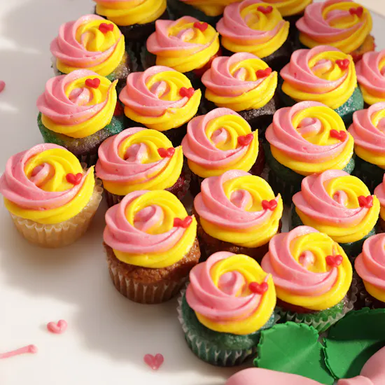 Helen’s Mini Cup Cakes with Your Message | Sunny Delight Flower Bouquet