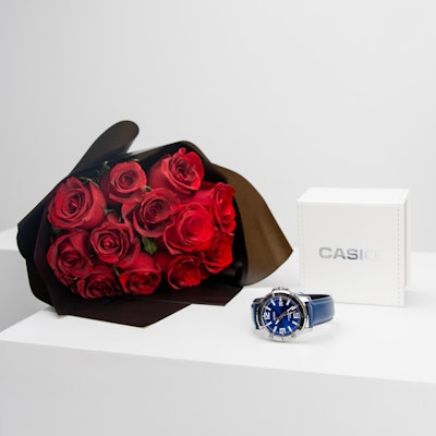Casio Blue Leather men’s Watch with 12 Red Roses