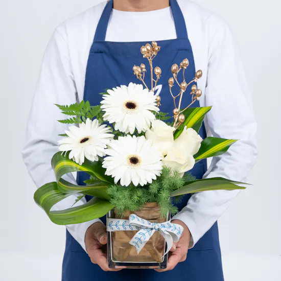 Serene Elegance | Floral Vase