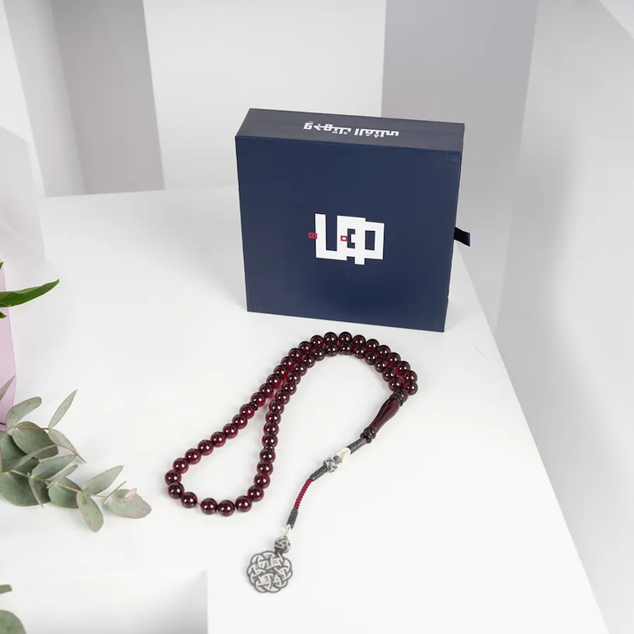 Kun Deer Blood Rosary | Elegant Flowers 5