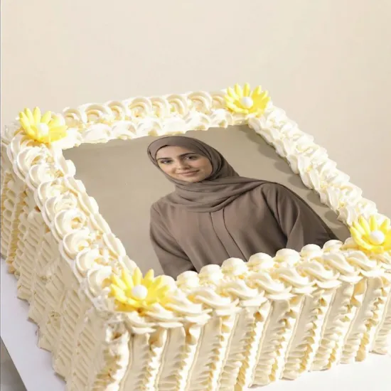 كيك مخصصة بالصورة بنكهة شوكولاتة نوتيلا من مادلين