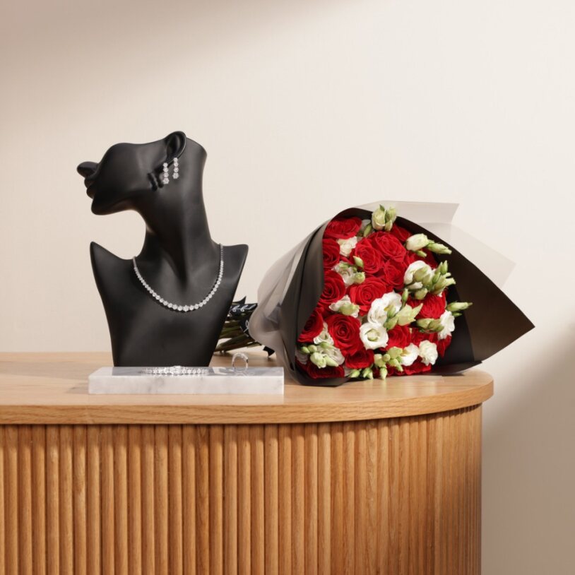 طقم الماس من لازوردي | زهور السعادة