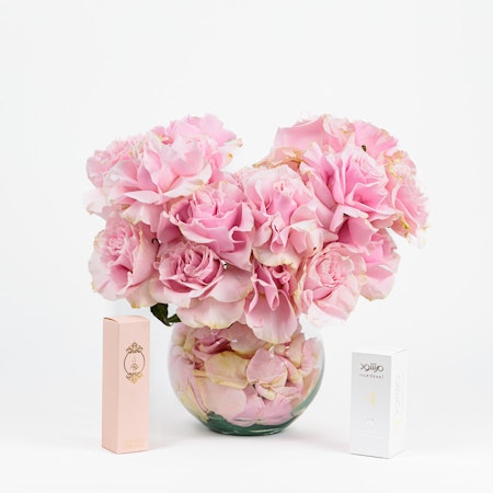 Pink Rose Heart Vase | Marshoud White and Khisla Pink