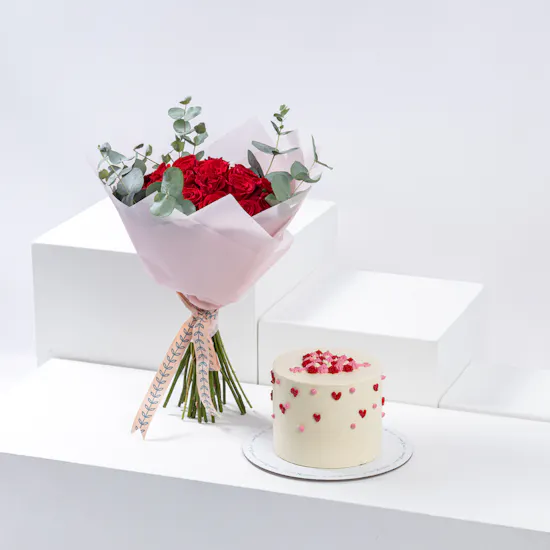 Floward Pink and Red Heart Cake | Romantic Roses