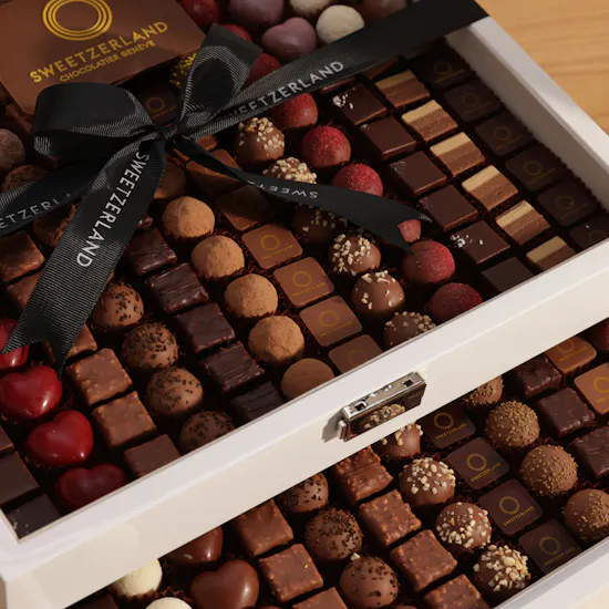 Sweetzerland Premium Chocolates Box | Classic Flowers Bouquet