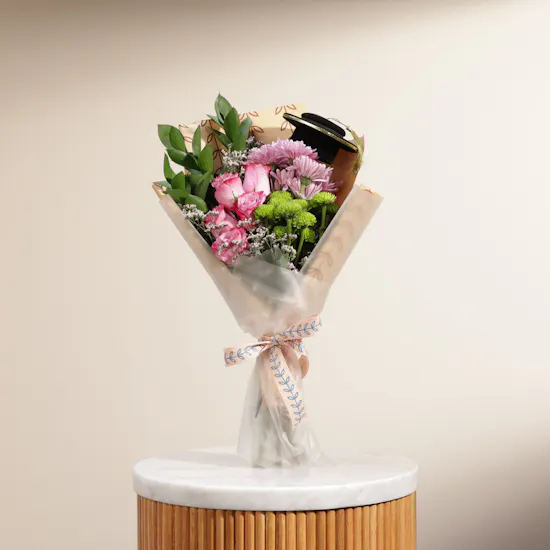 Graduation Hat | Festive Flowers