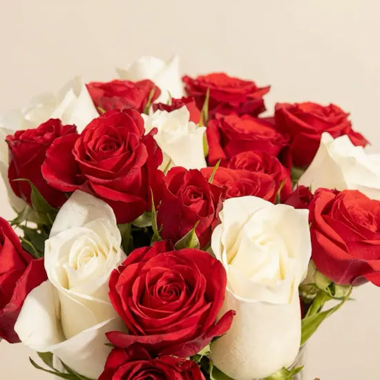 Shades of Love Flowers Vase