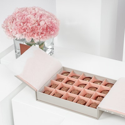 Floward Small Mixed Chocolate Box | Pink Carnations