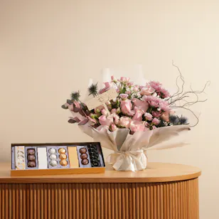 Bostani Chocolate Box | Get well soon Flower Bouquet Bostani Chocolate Box | Get well soon Flower Bouquet