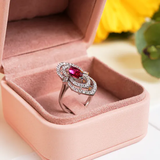 Floward Reem Al Ghazal Ring & Countess's Earring | Flowers