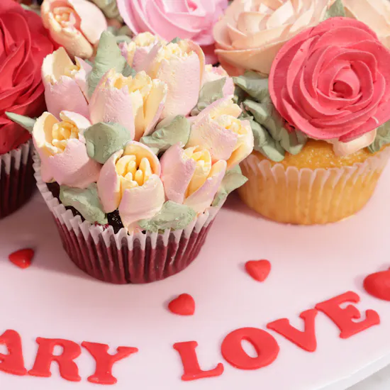Floward Love Floral Cupcakes Bouquet