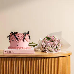 Voila Blush Cocoa Cake | Purple Flowers Bouquet