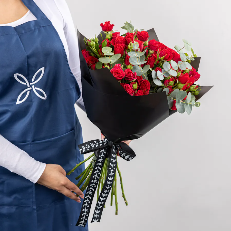 Enchanting Elegance Rose Bouquet 3