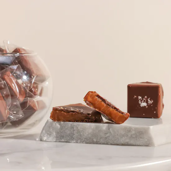 Floward Salted Caramel Bliss Chocolate Vase | 15 Pieces