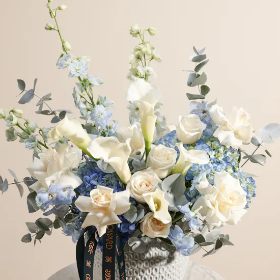 Timeless Calm Flower Vase