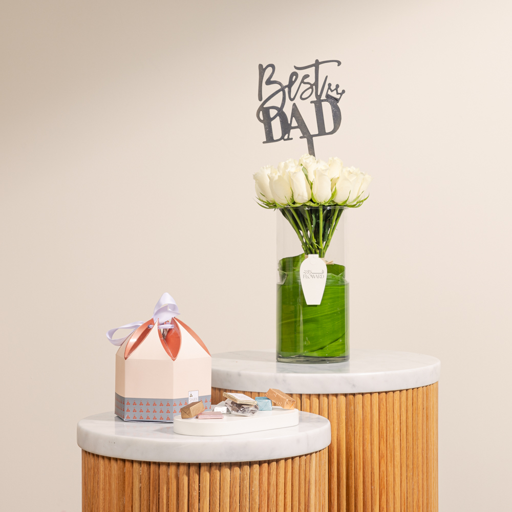 Shan Shal 1Kg Chocolate Box | White Flowers 