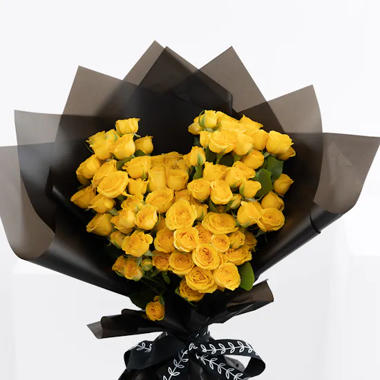 Yellow Heart | Black Wrap