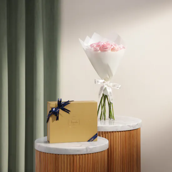 Venchi Prestige Chocoviar and Cremino Chocolate Two-Layer Gift Box | Delicate Flowers