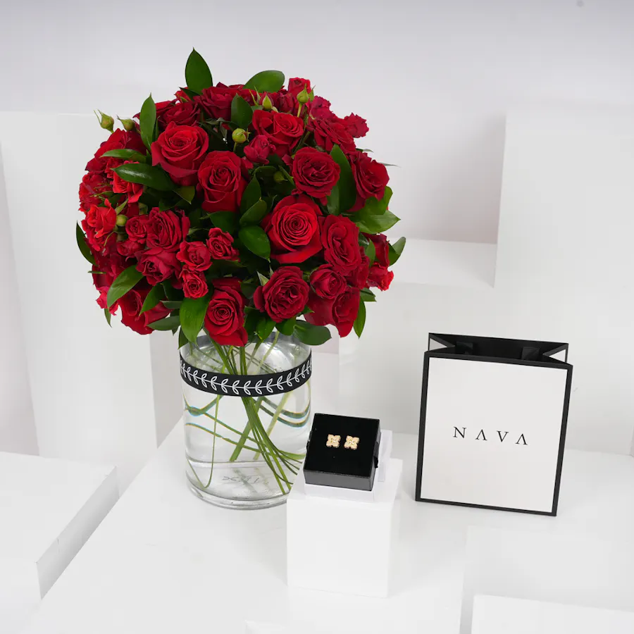 Nava Jewelry Gold Earrings | Red Roses Vase 2