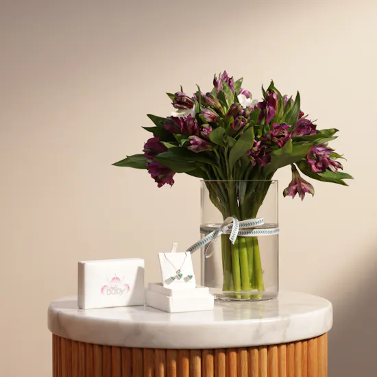 Baby Fitaihi Emerald Heart Set | Bright Flowers Vase