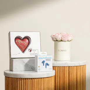 Anker Soundcore Blue Liberty 5 Noise-Cancelling Earbuds | Fleur × Floward Chocolate Box and Flowers Anker Soundcore Blue Liberty 5 Noise-Cancelling Earbuds | Fleur × Floward Chocolate Box and Flowers