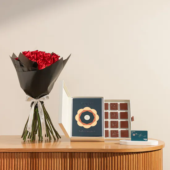 Floward 150 KWD Card and Chocolate Box | Cheerful Flower