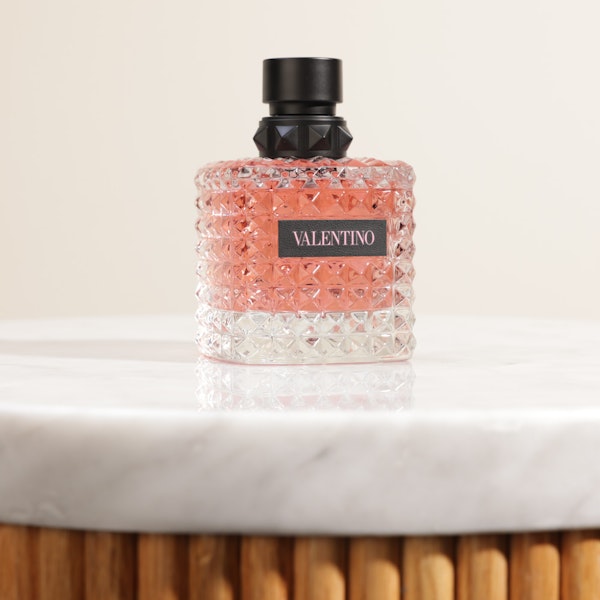 Buy and send Valentino Donna Born in Roma EDP For Women | 100ml gift ...