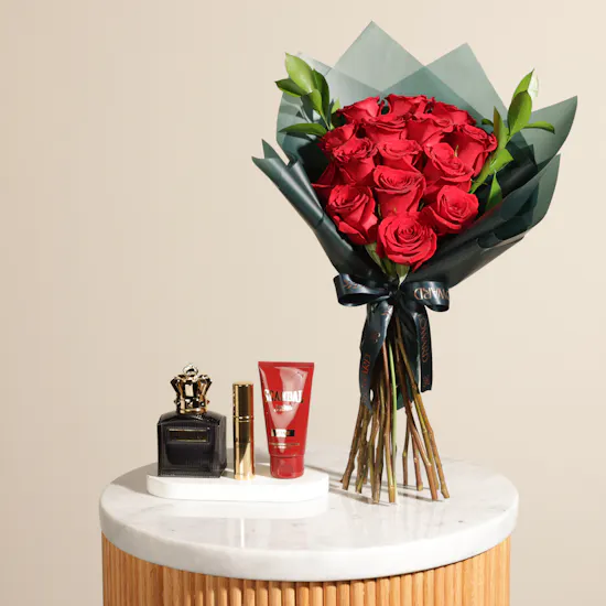 Jean Paul Gaultier Scandal Pour Homme Set | Scarlet Charm Roses