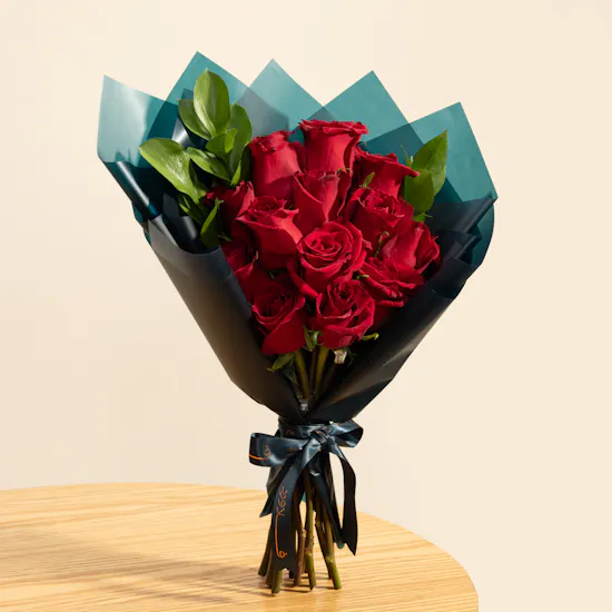 Splendour Home Fragrance Set | Glam Red Roses Bouquet