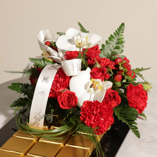 Floward Luxurious Chocolate Tray | Romantic Flowers