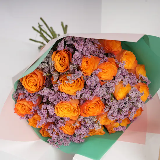 Nua Large Signature Box | Orange Roses